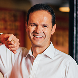 DANIEL AGROMAYOR