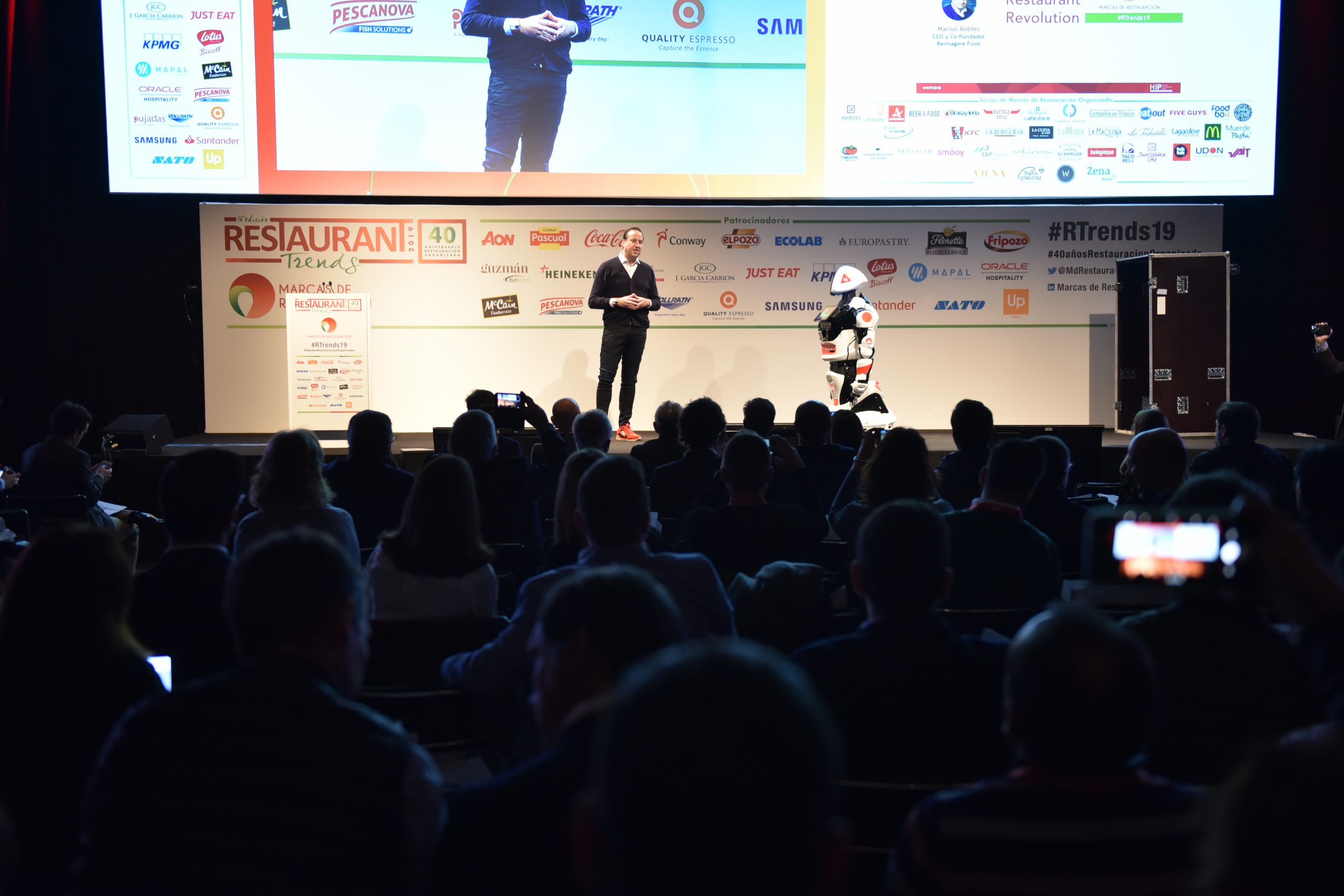Robotics Pioneers: el primer foro mundial de robótica para hostelería en HIP