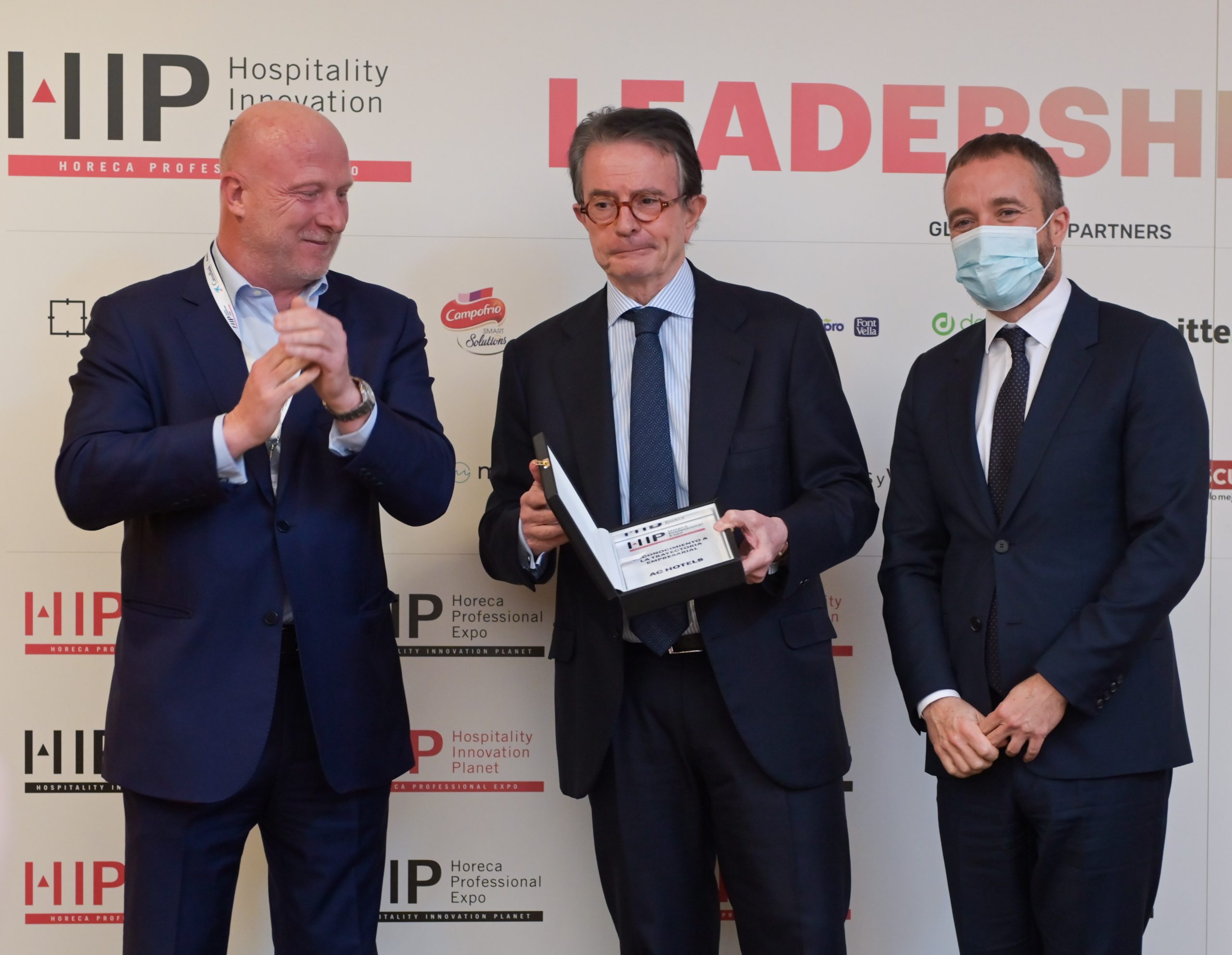 Antonio Catalán, presidente de AC Hotels by Marriot, recibe el Premio a la Trayectoria Empresarial 2022 en HIP