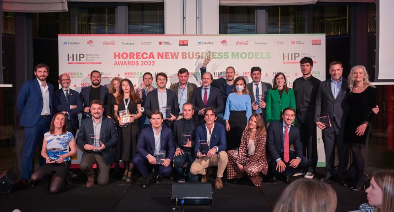 Cartas inteligentes, experiencias gastronómicas y robots autónomos para delivery, entre los proyectos premiados en los Horeca New Business Models Awards 2022