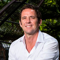 JUAN JULIÁ