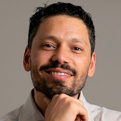 Ivan Frutos
