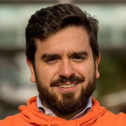Román Salazar