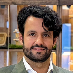 Carlos Ortiz