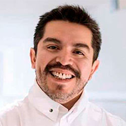 Roberto Ruiz