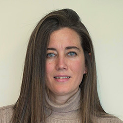 Marta León