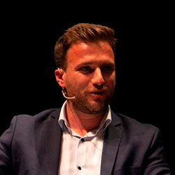 Alan Navarro